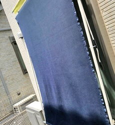 つっぱり式（立てかけタイプ）